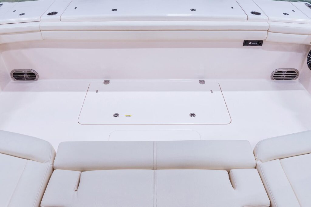 2025 Grady-White Canyon 456 - Gallery Image