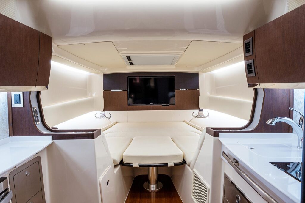 2025 Grady-White Canyon 456 - Gallery Image