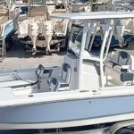 2025 Robalo 246 Cayman - Gallery Image