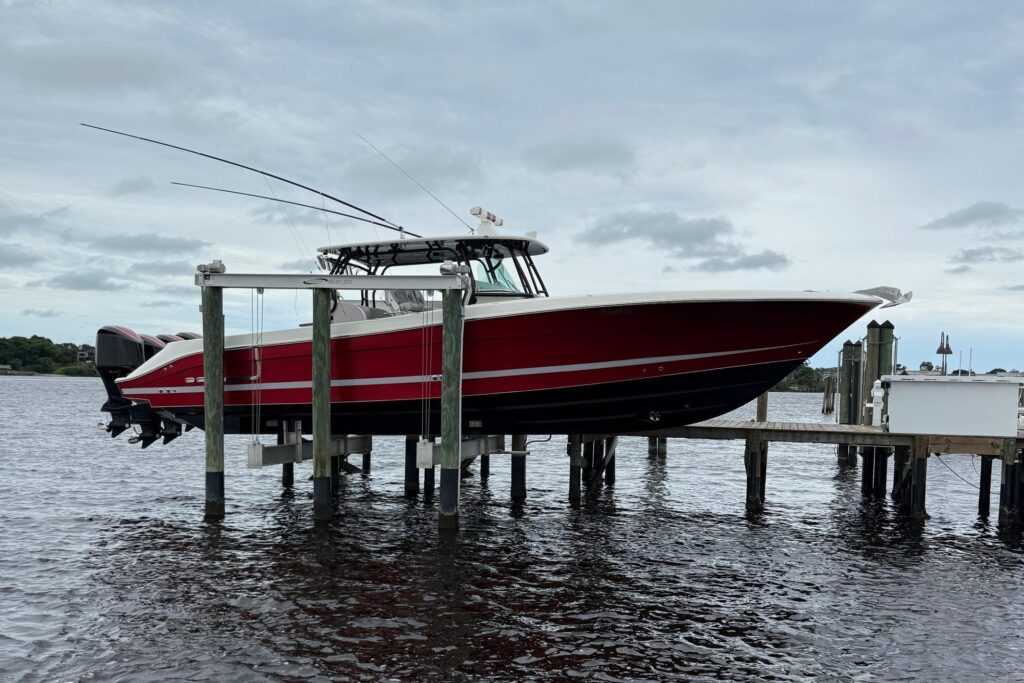 2013 Hydra-Sports 4200 Siesta - Gallery Image